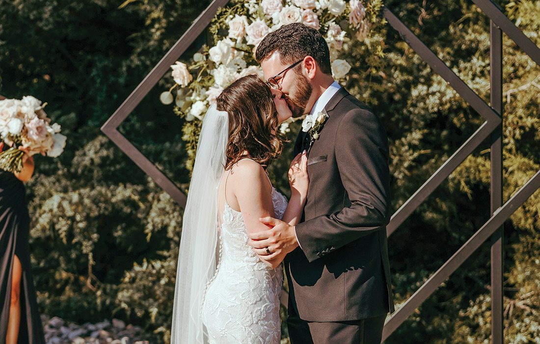Sara Kahrs & Musa Moss