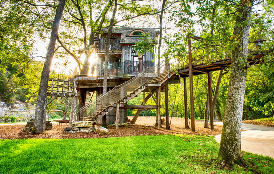 The treehouse at Dogwood Canyon Nature Park.